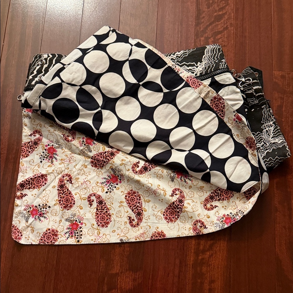 Chic Black and White Polka Dot Mini Skirt - Picture 4 of 5